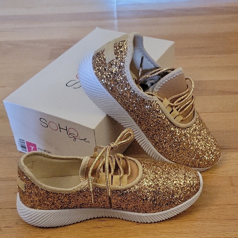 Soho Girls Gold Glitter Sneakers